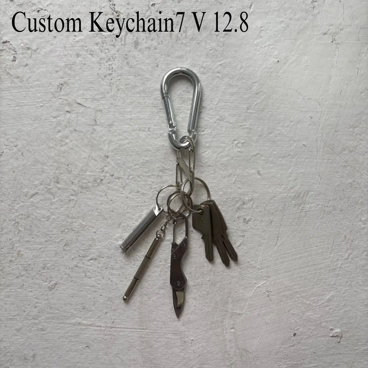 Custom Keychain7 V 12.8